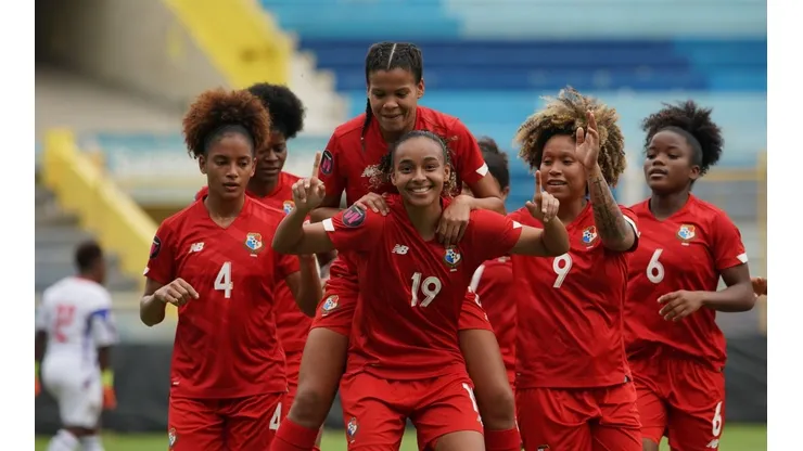 Panamá Femenina vence a Belice de forma contundente.