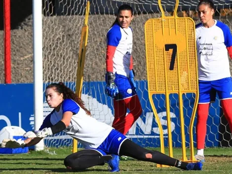 Portera de la Sele femenina hace reclamo a la Fedefut