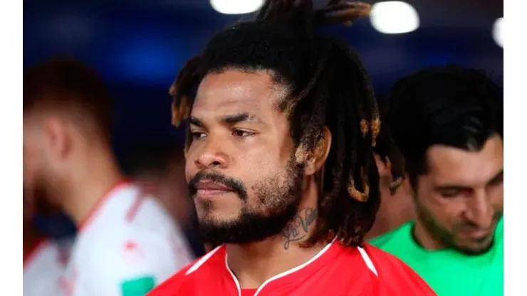 La trágica historia detrás de los inicios de Román Torres en el fútbol