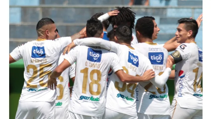 Comunicaciones viajará a Estados Unidos sin varios jugadores