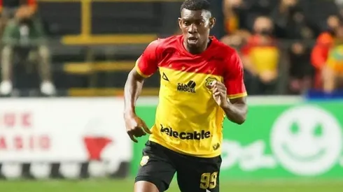 Keyner Brown jugó como titular pero salió expulsado al 74´ (CSH Oficial)