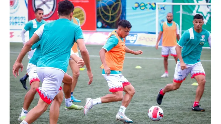 Santos en entrenamiento de cara al duelo de esta noche ante el New York City (Santos Oficial)
