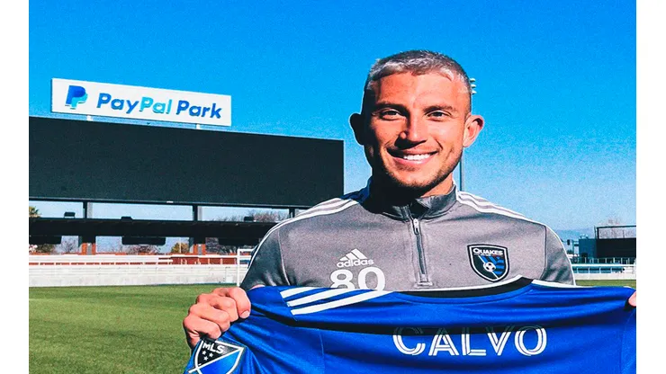 El defensor central tico usará el número 80 en los Quakes.