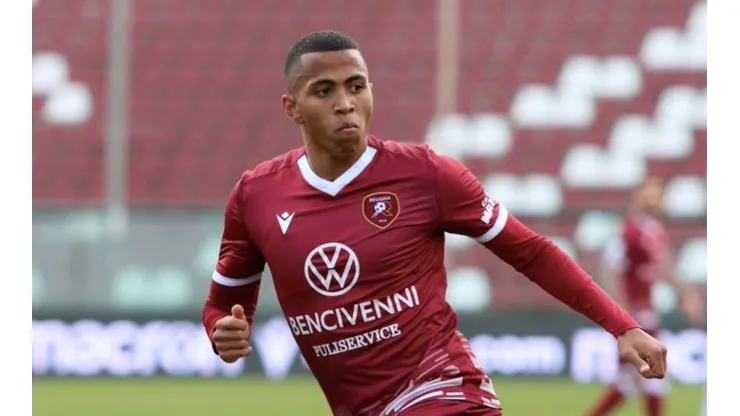 La razón por la que Rigoberto Rivas no ha jugado con Reggina