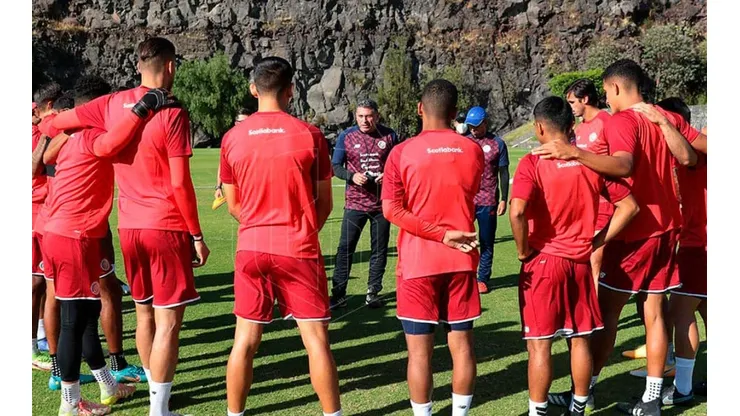 La Sele entrena en Ciudad de México previo al viaje a Jamaica.