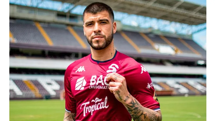 Presentación de Ulises Segura en Saprissa.