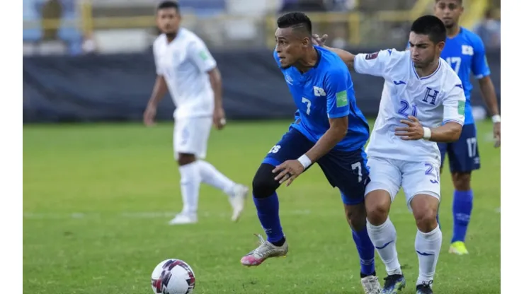 Oficial: Alineaciones de Honduras y El Salvador