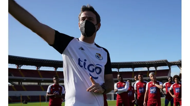 Thomas Christiansen vuelve a los entrenamientos de Panamá.