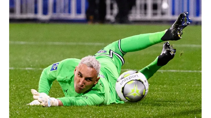 Keylor Navas fue importante en la goleada del PSG [VIDEO]