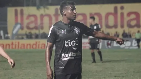 Leslie Heraldez debuta con gol y triunfo en Honduras.