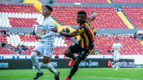 Doblete de Jorlian Sánchez en triunfo de Leones Negros.