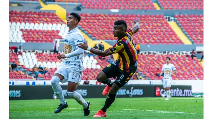 Doblete de Jorlian Sánchez en triunfo de Leones Negros.