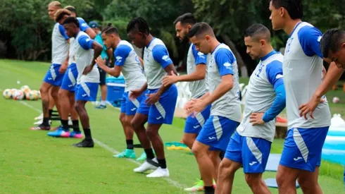Selección de Honduras: dos futbolistas no pudieron viajar a Estados Unidos