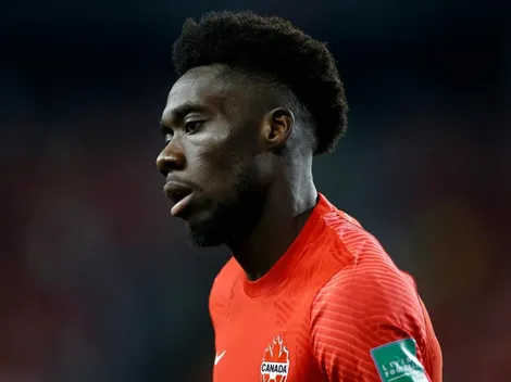 Le detectan un problema de corazón a Alphonso Davies