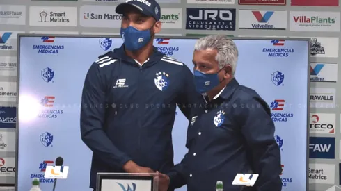 Marcel Hernández fue presentado esta tarde con Cartaginés (CSC Oficial)