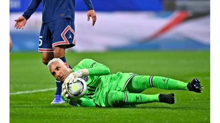 Medios de Europa a los pies de Keylor Navas por salvar al PSG
