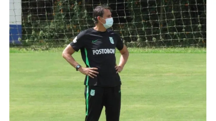 Alexandre Guimaraes en su épca de DT con el Club Atlético Nacional (C.A.N Oficial)