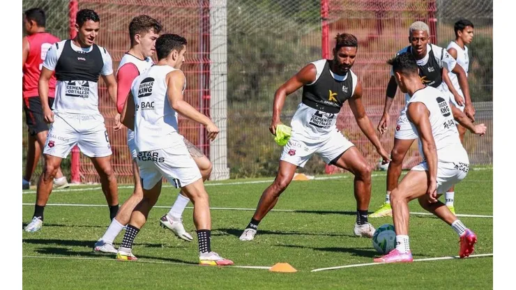Alajuelense cerca de tener otra baja sensible