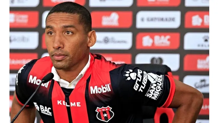 Marcel Hernández no continuará defendiendo la camiseta de Alajuelense