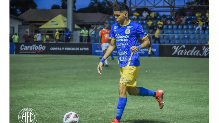 Jefferson Domínguez jugará en Europa.