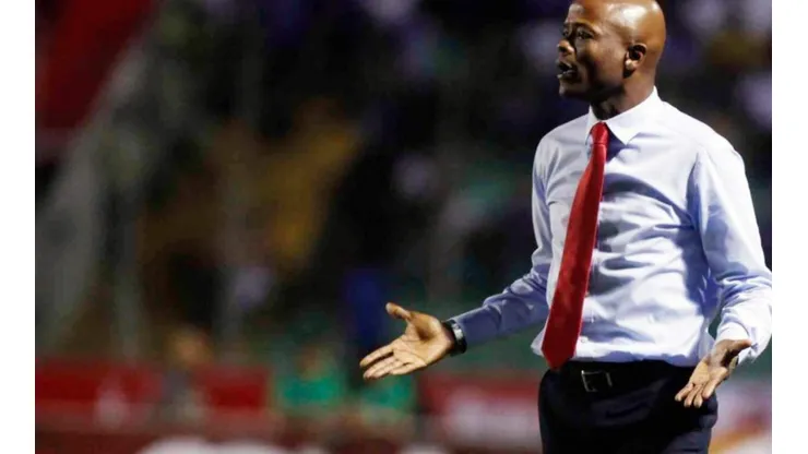 Julio Dely Valdés cerca de volver al DAU.