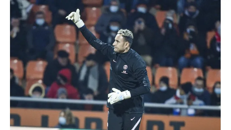 Las atajadas de Keylor Navas evitaron la derrota del PSG [VIDEO]