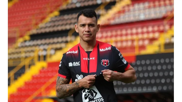 El mexicano Daniel Arreola no continuará en la Liga Deportiva Alajuelense