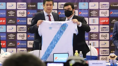 Luis Fernando Tena va en búsqueda de legionarios