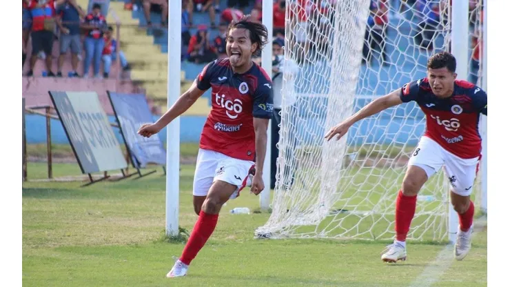 FAS evita la pérdida de la categoría