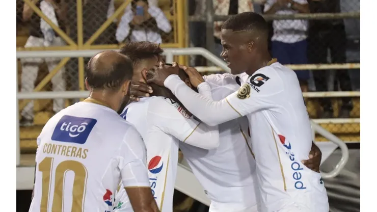 Comunicaciones es campeón de la Liga Concacaf