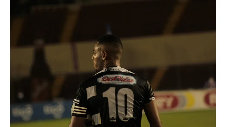 Ismael Díaz anotó dos goles en la final de la LPF.