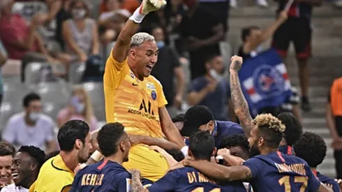 Keylor Navas fue destacado en su cumpleaños por el PSG resaltando sus mejores atajadas [VIDEO]