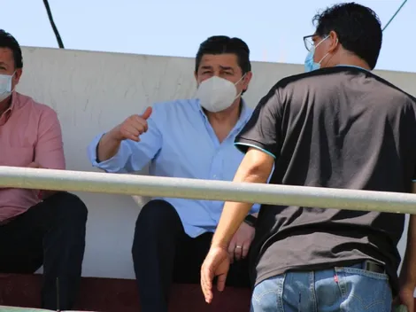 Tena asiste a ver su primer partido de la Liga de Guatemala