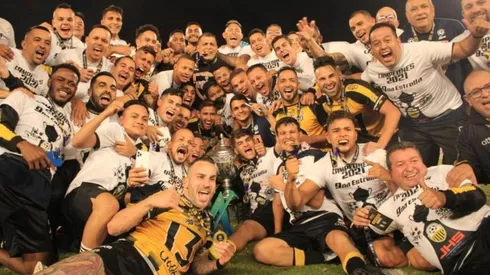 Freddy Góndola campeón en Venezuela con el Deportivo Táchira