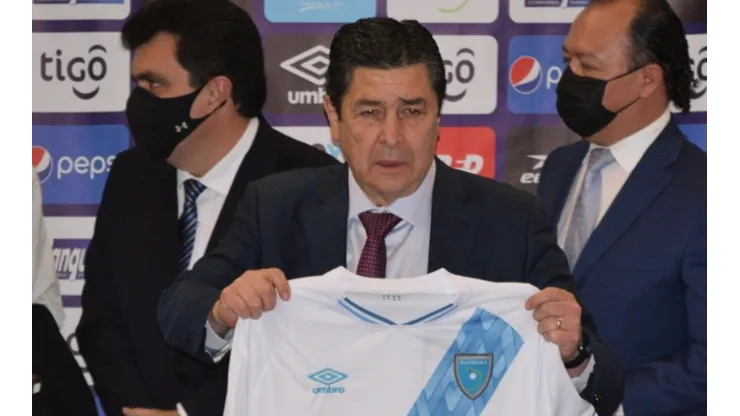 Tena quiere llevar a Guatemala al Mundial