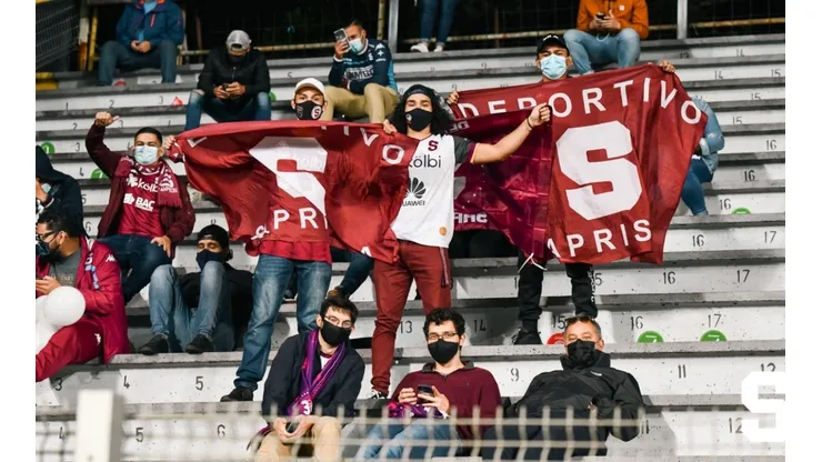 Aficionados del Deportivo Saprissa (Saprissa Oficial)