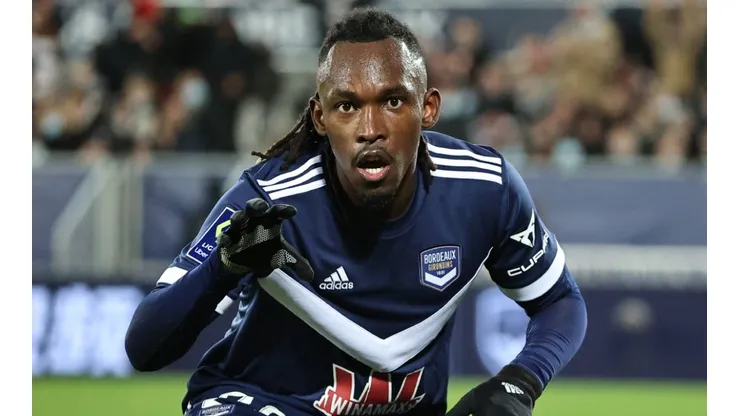 Alberth Elis con gol y asistencia en el empate de Burdeos [VIDEO]