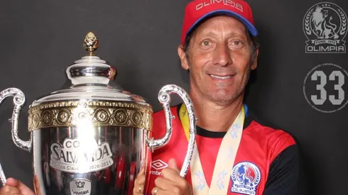 Pedro Troglio está cerca de hacer historia en Honduras