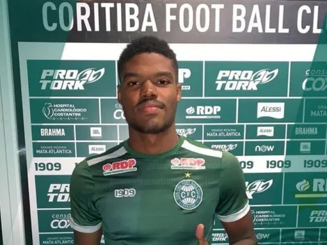 El panameño Kevin Berkeley firma con el Coritiba FC de Brasil