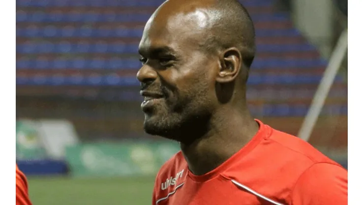 Adolfo Machado se desvincula del AD San Carlos.