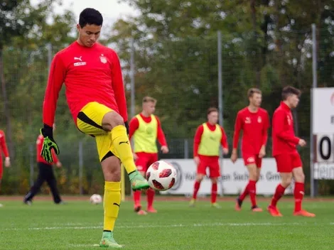 Es de Guatemala, ataja en Alemania y su referente es Nicholas Hagen