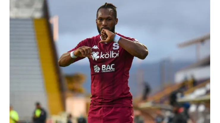 Kendall Waston ya palpita la semifinal con Herediano