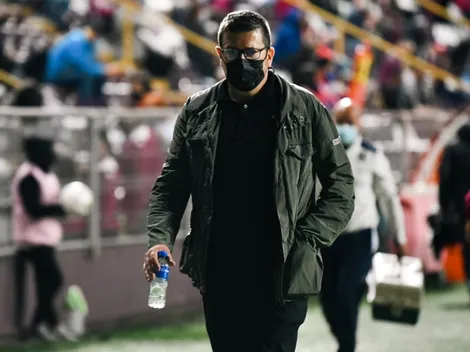 De momento, Iñaki Alonso cumple su promesa de juego ofensivo en Saprissa