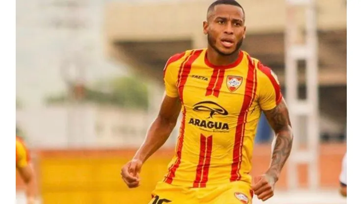 Stephens anotó en el triunfo de Aragua FC.
