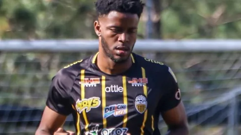 Freddy Góndola salió lesionado del último partido de Táchira.