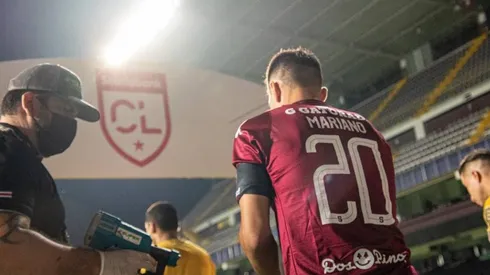 En enero podría llegar un delantero de selección al Saprissa