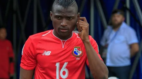 Abdiel Arroyo podría arribar al fútbol peruano.