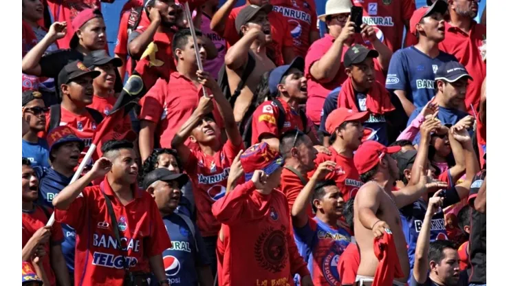 La afición de Municipal regresa al estadio ante Comunicaciones