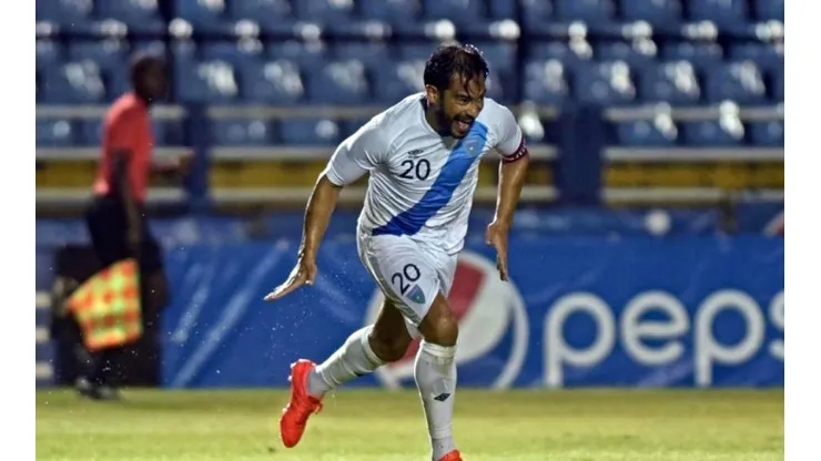 ¡FIFA reconoció a Carlos Ruiz por encima de Cristiano y Messi!