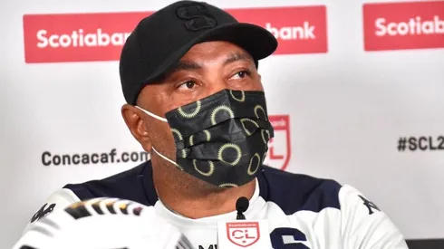 Oficial: Mauricio Wright dejó de ser el DT del Deportivo Saprissa